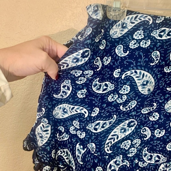 NWT Skorts Large Patrons of Peace Ruffle Shorts Flowy Skirt Blue White Paisley - Picture 2 of 11